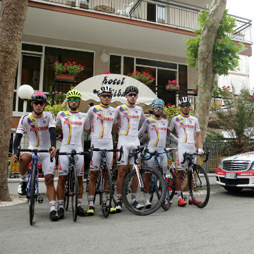 Selección Colombia lista para Giro de Italia Sub-23 (Foto FCC)