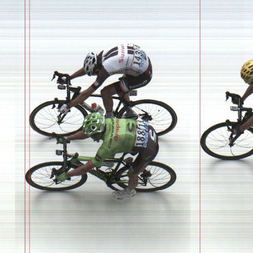 Rigoberto Urán ganador de novena etapa al Foto-Finish