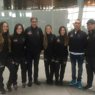 Selección Colombia viajó a Mundial Juvenil de Pista de Italia