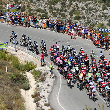 Con una segunda semana de gran montaña vuelve la Vuelta a España