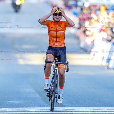 Chantal Blaak se impuso este sábado en el Gran Fondo élite femenino de la cita