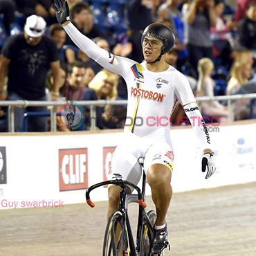 Fabián Puerta obtuvo anoche medalla de oro en el keirin