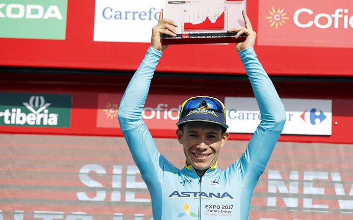 Miguel Ángel López se mantiene como el mejor joven de la Vuelta a España