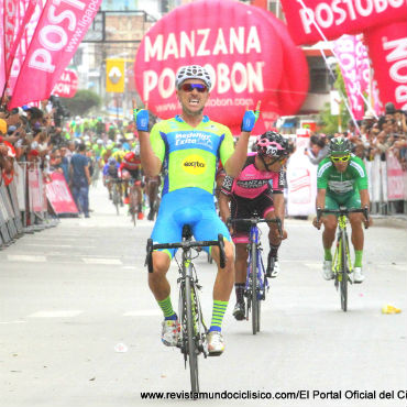 Weimar Roldán ganador de la quinta etapa del Clásico RCN