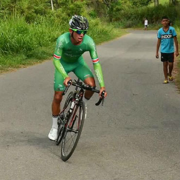 Iván Darío Bothia defiende título en Clásica Aguazul