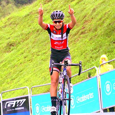 Paula Patiño se llevó la victoria en la cuarta etapa de la ronda nacional femenina 2017
