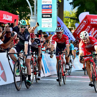 Sam Bennett, el vencedor de primera etapa de Tour de Turquía