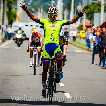 Alder Torres de Guatemala vencedor de segunda etapa y nuevo líder. (Foto:Fepaci/Anderson Bonilla)