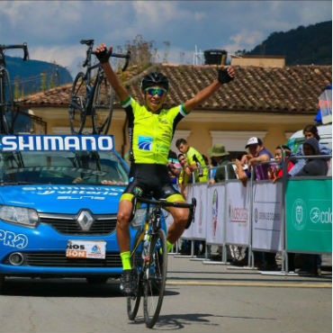 Jhonatan Chaves ganador de primera etapa de Vuelta del Futuro