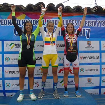 Laura Toconas se colgó el oro en la CRI femenina