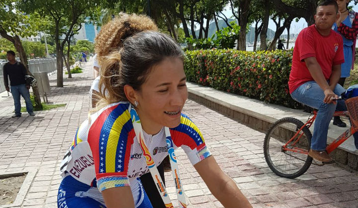 Lilibeth Chacón oro en prueba de gran fondo de los Bolivarianos