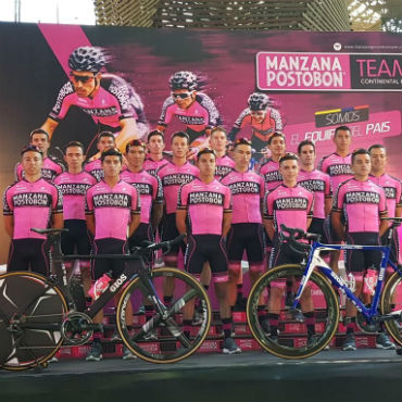 Fue presentado este lunes el Equipo Manzana Postobón 2018 (Foto Manzana-Postobón)