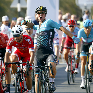 Bryan Coquard ganador de primera etapa de Tour de Omán
