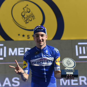 El italiano Elia Viviani, nuevo campeón del Tour de Duba