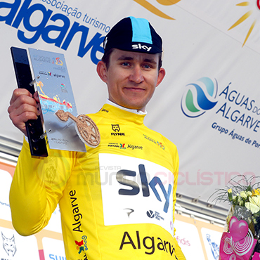 ichal Kwiatkowski ganador de etapa y título de Vuelta al Algarve de Portugal