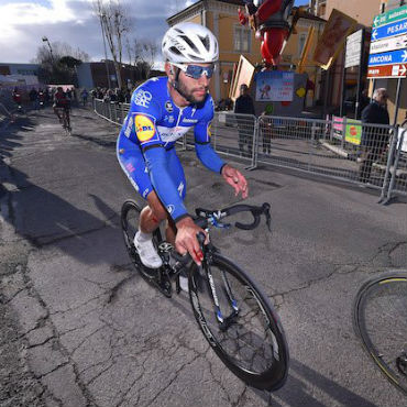 Fernando Gaviria tendrá cuatro semanas de incapacidad, tras sufrir caída en Tirreno Adriático