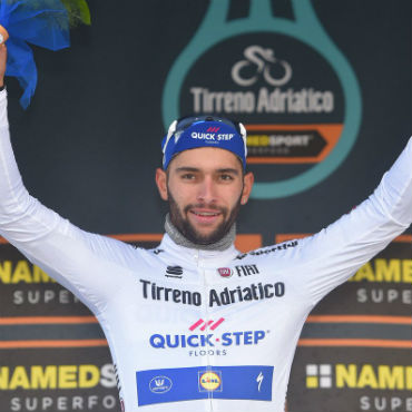 Fernando Gaviria, lidera modalidad de los jóvenes de la Tirreno Adriático (Foto Quick-Step)