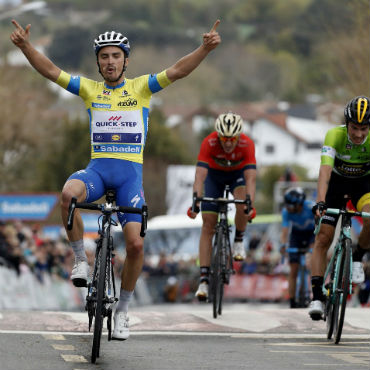 Julian Alaphilippe, imparable en Vuelta al País Vasco