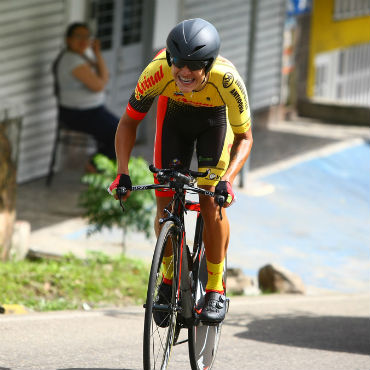 Alejandro Osorio ganador del prólogo y primer líder de Vuelta de la Juventud