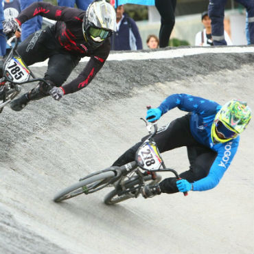 Carlos Ramírez por una destacada actuación en pista de Zolder, Bélgica