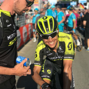 Esteban Chaves se muestra optimista para enfrentar lo que viene del Giro de Italia