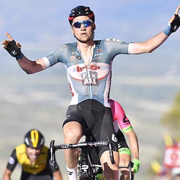 El belga Tim Wellens se impuso en la cuarta etapa de Giro de Italia