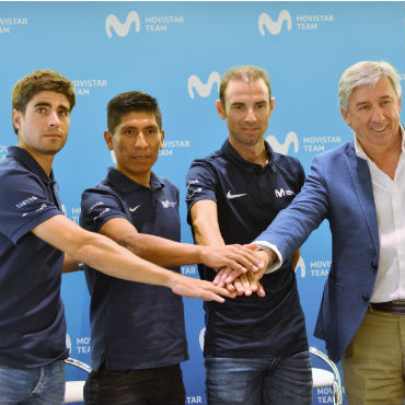 Mikel Landa, Nairo-Quintana, Alejandro Valverde y el DT Eusebio Unzué. (Fotos Movistar)
