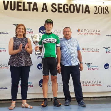 Oier Lazkano, primer líder de Vuelta a Segovia 2018 (Foto Caja Rural)