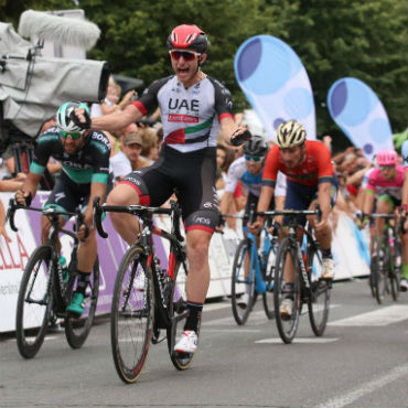 El italiano Simone Consonni, vencedor de primera etapa de Tour de Eslovenia