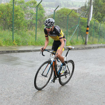 Wldy Sandoval ganó cronoescalada y es primer líder de Vuelta a Cundinamarca