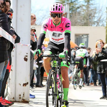 Daniel Felipe Martínez, escudero de lujo para Rigoberto Urán en TDF