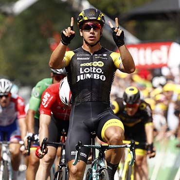 Dylan Groenewegen ganó su 2da etapa consecutiva al imponerse en el sprint