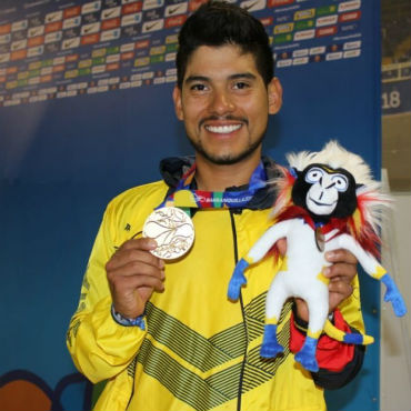 Edwin Avila, alcanzó el oro en el ómnium de los Juegos Centroamericanos (Foto Juegos centroamericanos)