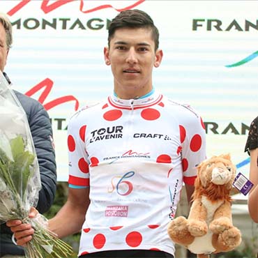 Alejandro Osorio relevó a su compañero Iván Sosa al frente de la CG de la Montaña en la penúltima jornada del Tour del Avenir 2018