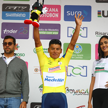 El ecuatoriano Jonathan Caicedo cerró la primera semana como líder de la Vuelta a Colombia 2018