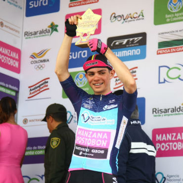 Sergio Andrés Higuita el gran vencedor de tercera etapa de Vuelta a Colombia