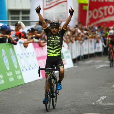 Walter Pedraza se impuso en cuarta etapa de Vuelta a Colombia en Ibagué