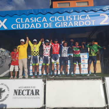 Yerson Sánchez se impuso en prólogo de Clásica Ciudad de Girardot