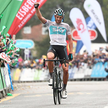 Stannard se llevó la victoria en la penultima etapa del Tour de Gran Bretaña 2018