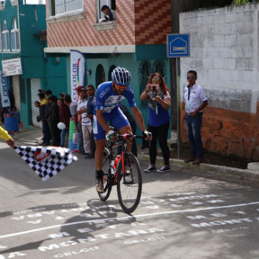 Colombiano Yeison Rincón segundo en cronoescalada en Vuelta a Guatemala (Foto Vuelta a Guatemala)
