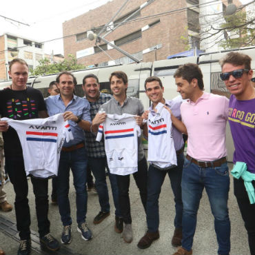 Chris Froome esta feliz en territorio antioqueño y listo para hacer parte del Giro de Rigo (Fotos Alcaldía de Medellin)