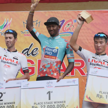 El sudafricano Clint Hendricks ganador de séptima etapa de Tour de Singkarak (Foto Tour Singkarak)