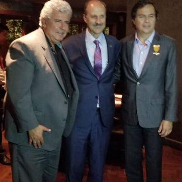 Fernando Molina, presidente RCN, Jorge Ovidio González pte FCC y Jorge Eduardo Correa.