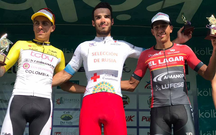 Oscar Quiroz fue segundo en el podio de la primera etapa de la Vuelta a Costa Rica 2018 (Foto ©Federación de Ciclismo de Costa Rica)