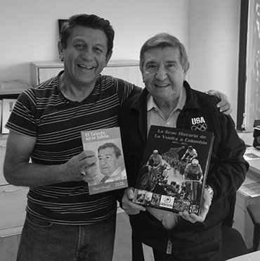 Nuestro Director, Héctor Urrego Caballero, fue uno de las voces promovidas por Eucario Bermúdez en la Radio de Colombia. Paz en su Tumba.